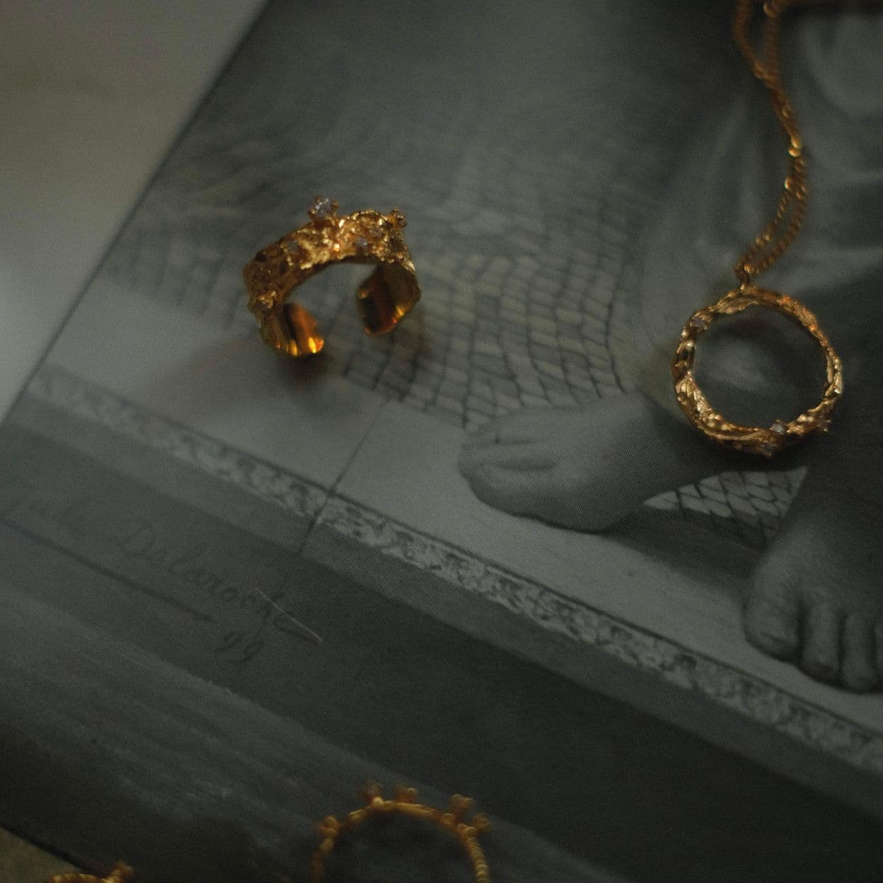 Купить Инсайт Кольцо безразмерное , позолота