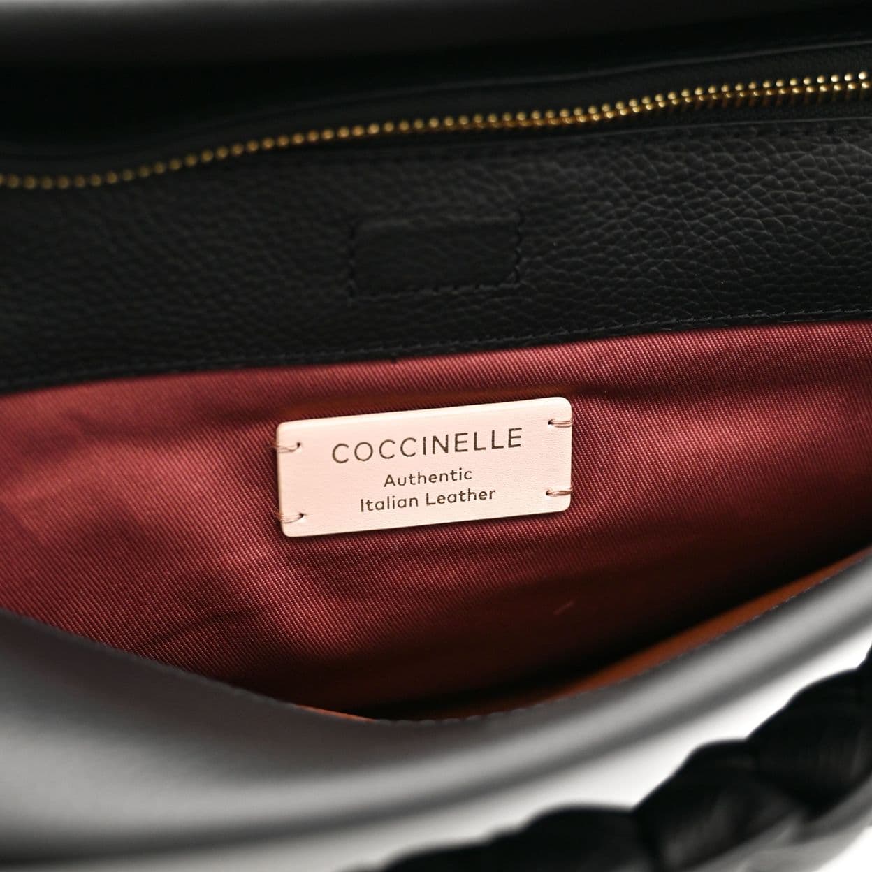 Купить Сумка женская Coccinelle