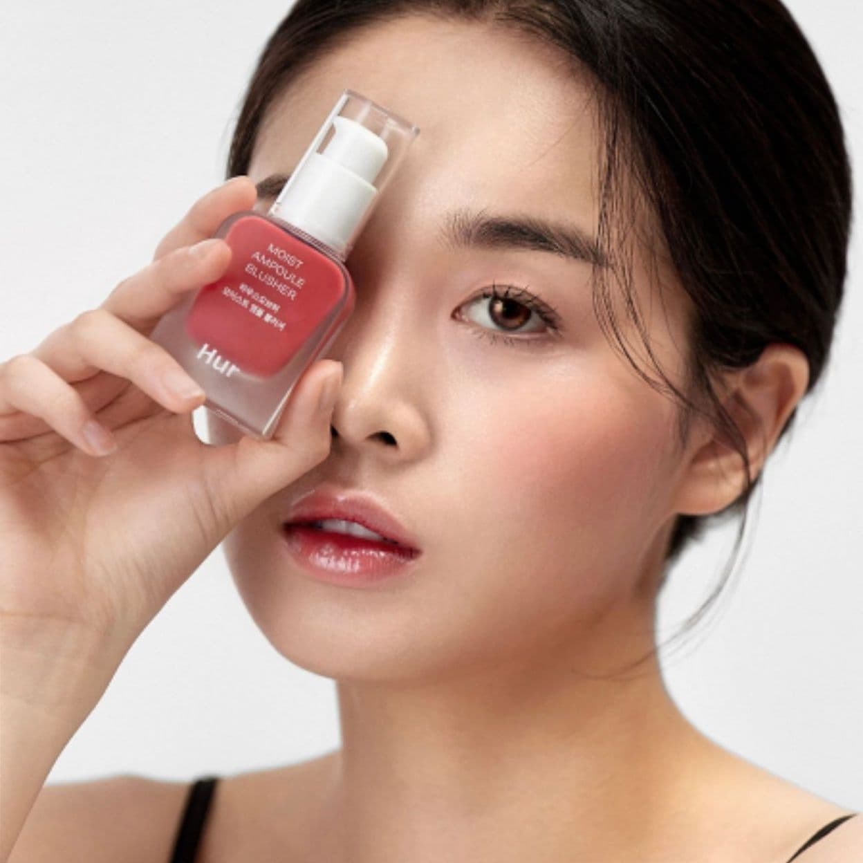 Купить House of HUR Увлажняющие кремовые румяна – спелая слива Moist Ampoule Blusher – Deep Plum 20 мл