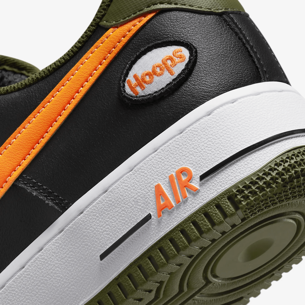 Купить Кроссовки Nike Air Force 1 '07 LV8