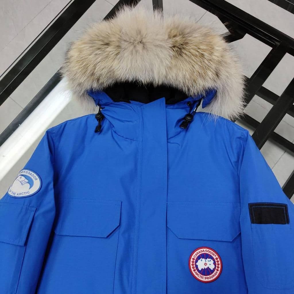 Купить Пуховик Canada Goose Expidition Parka синий