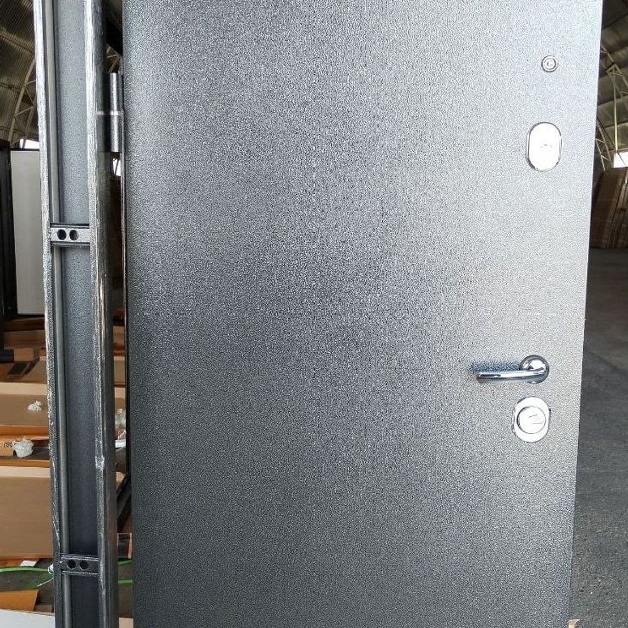 Купить Дверь входная "ТАЙГА 9" зеркало эмалит, Феррони