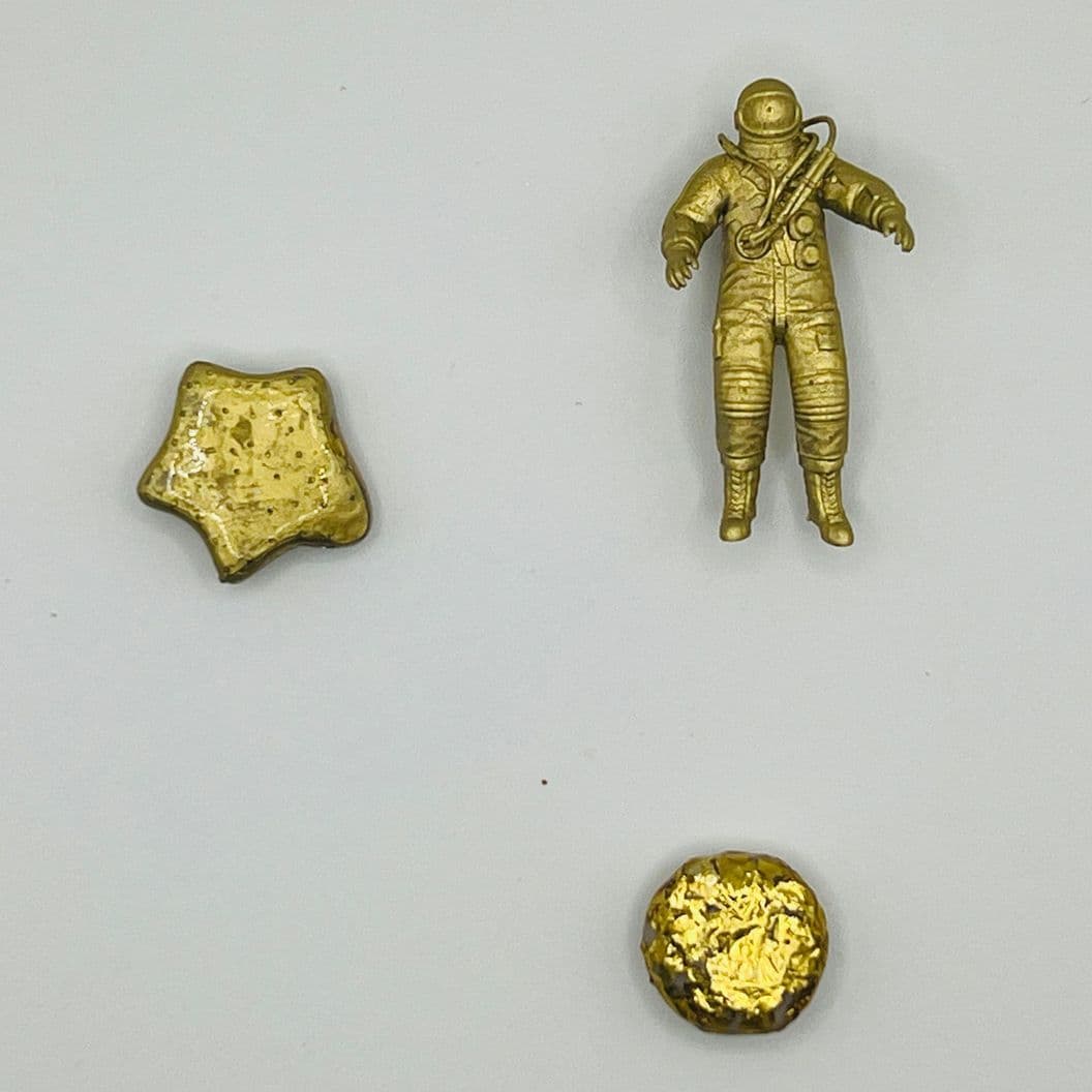 Купить Значок "Первый выход в открытый космос"