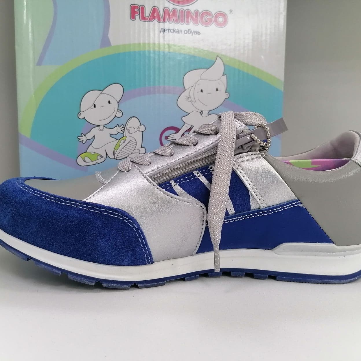 Купить Кроссовки Flamingo