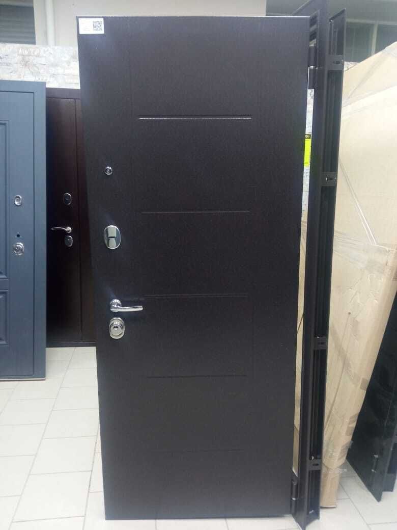 Купить Дверь входная металл-металл "HOME ECO MМ", Бульдорс