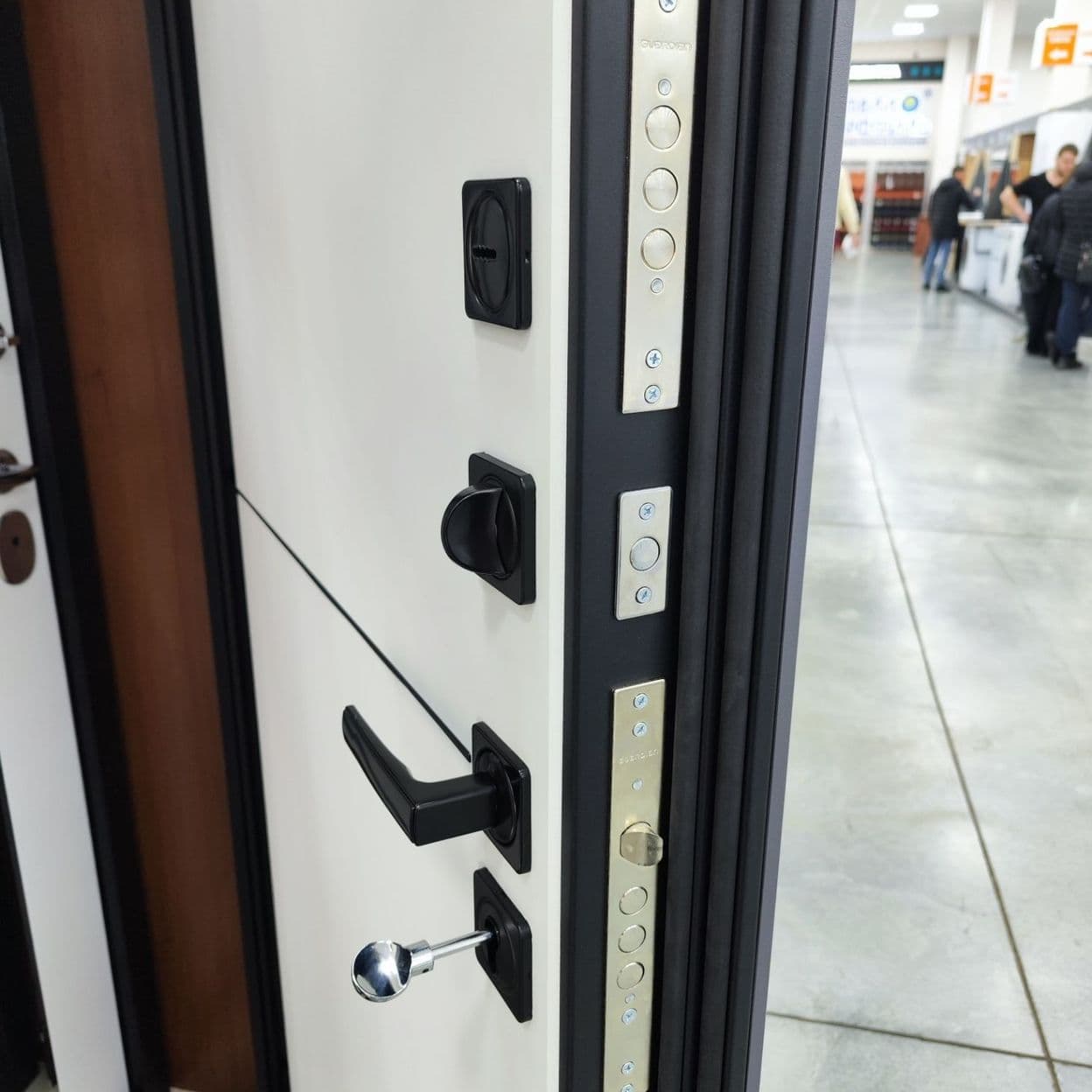 Купить Дверь входная "ЛАЙН 1", ВДК