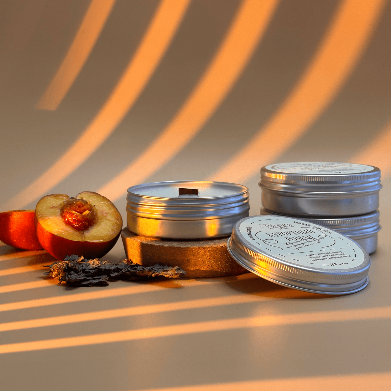 Купить Ароматическая свеча с деревянным фитилем  "Курортный роман"