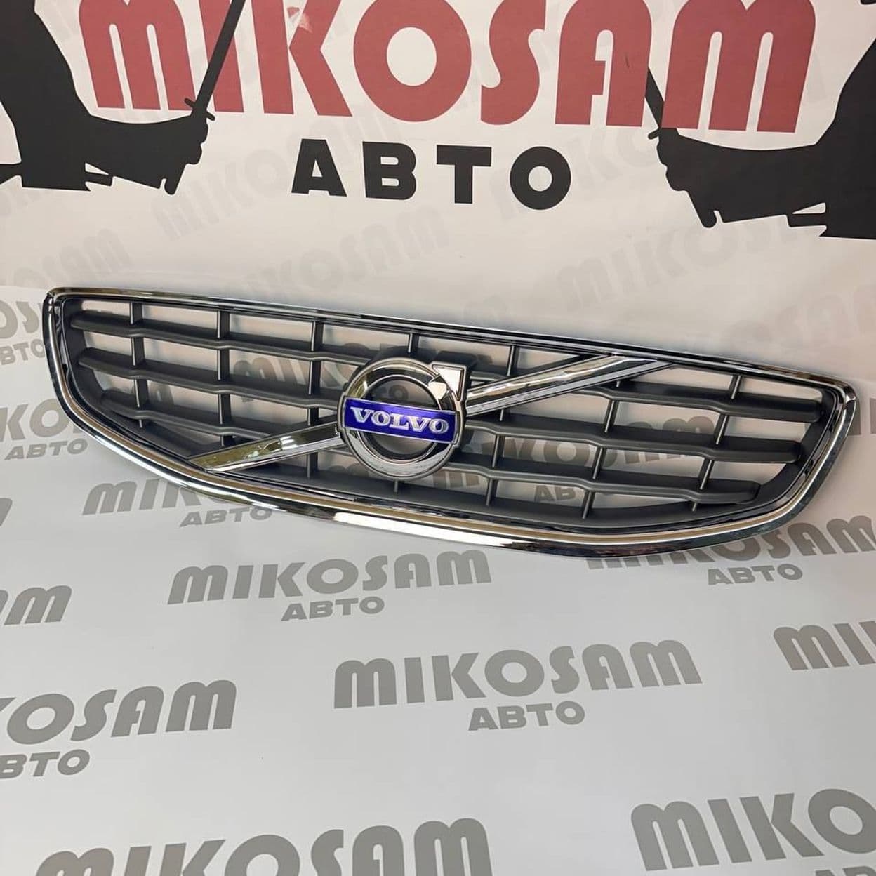 Купить Решетка радиатора Volvo S60 V60 2011-2013