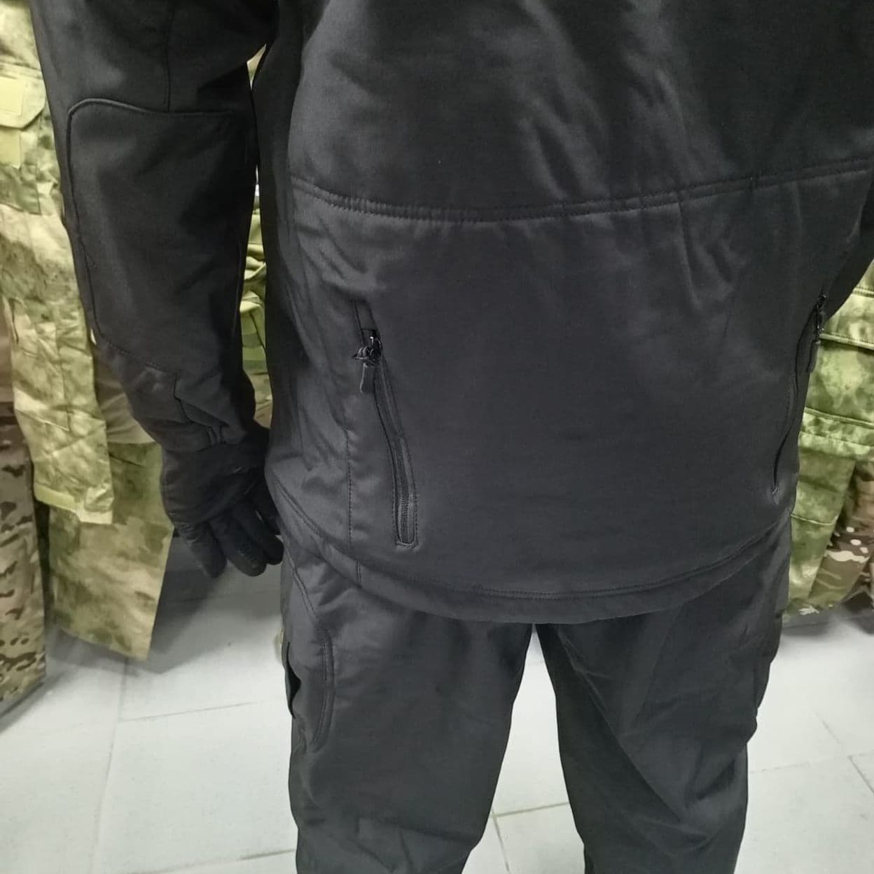 Купить Костюм тактический Softshell черный