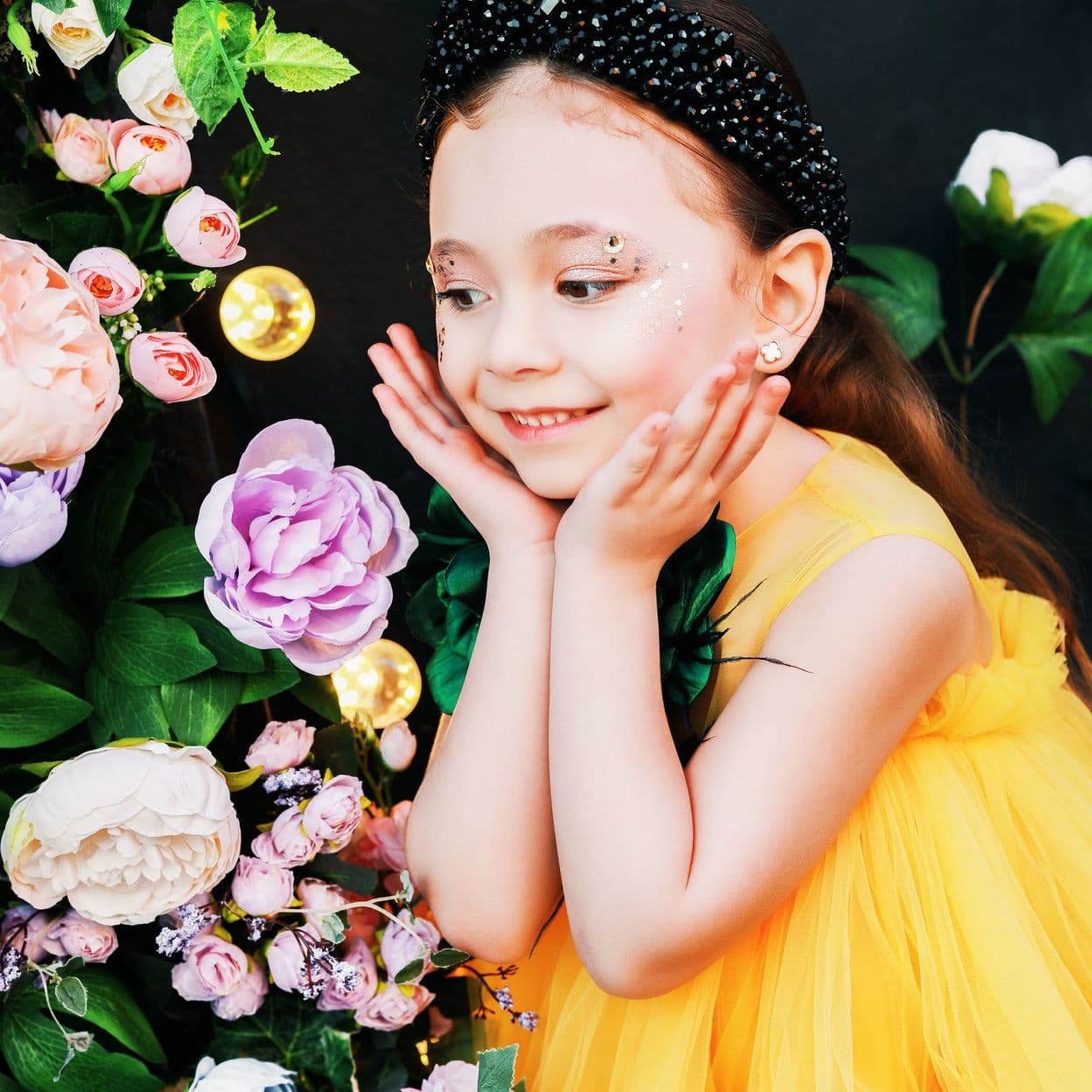 Купить Электронный журнал ROOSA Magazine Teen&Kids April 2025 Issue 2