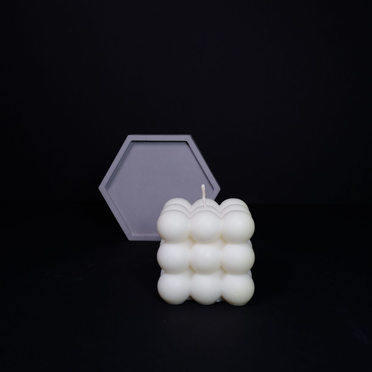 Купить Свеча Cube Bubble на подставке