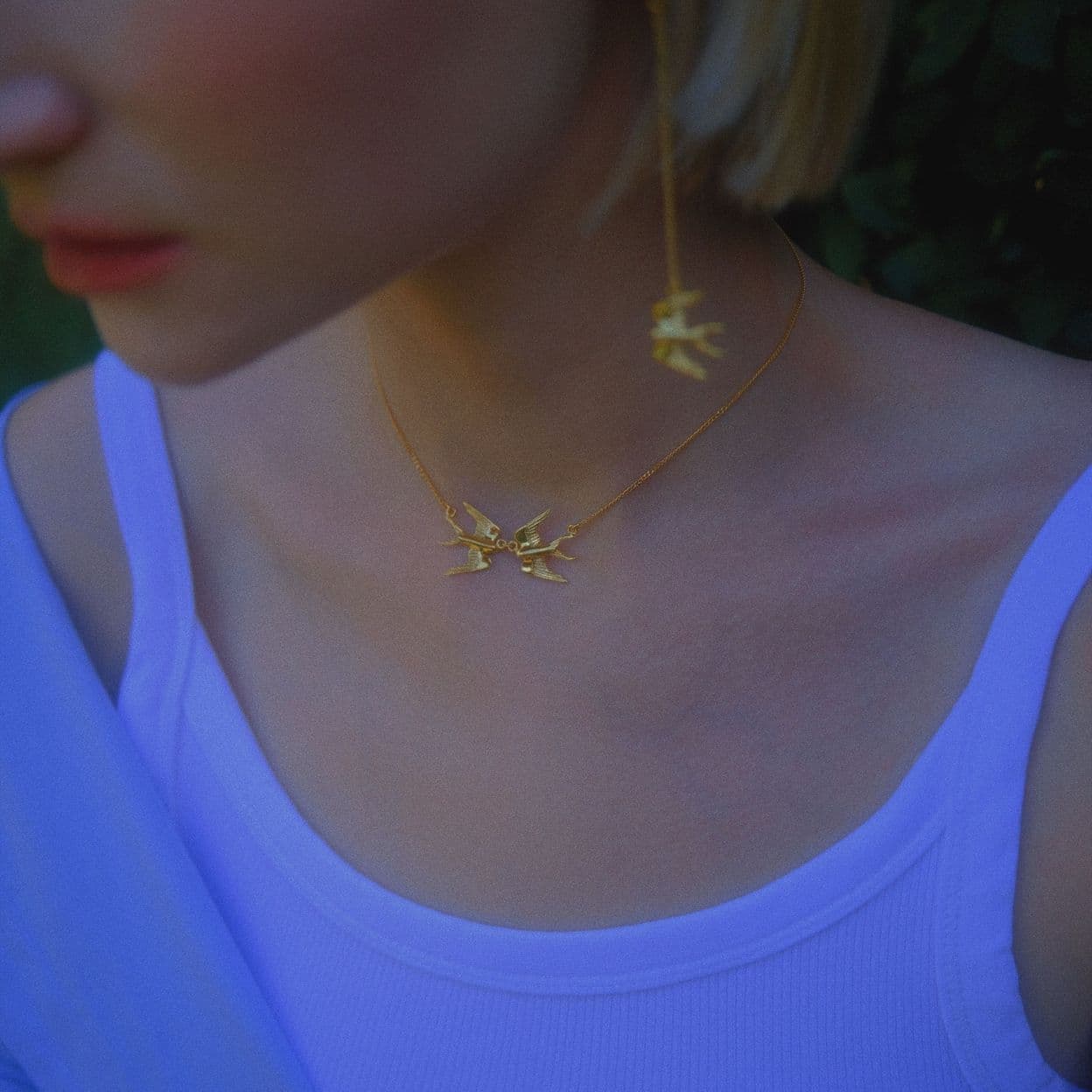 Купить MY SWALLOWS 2.0 Колье с двумя маленькими ласточками, позолота