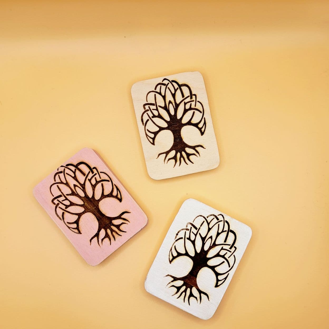 Купить Магнитная игольница деревянная "Дерево жизни"