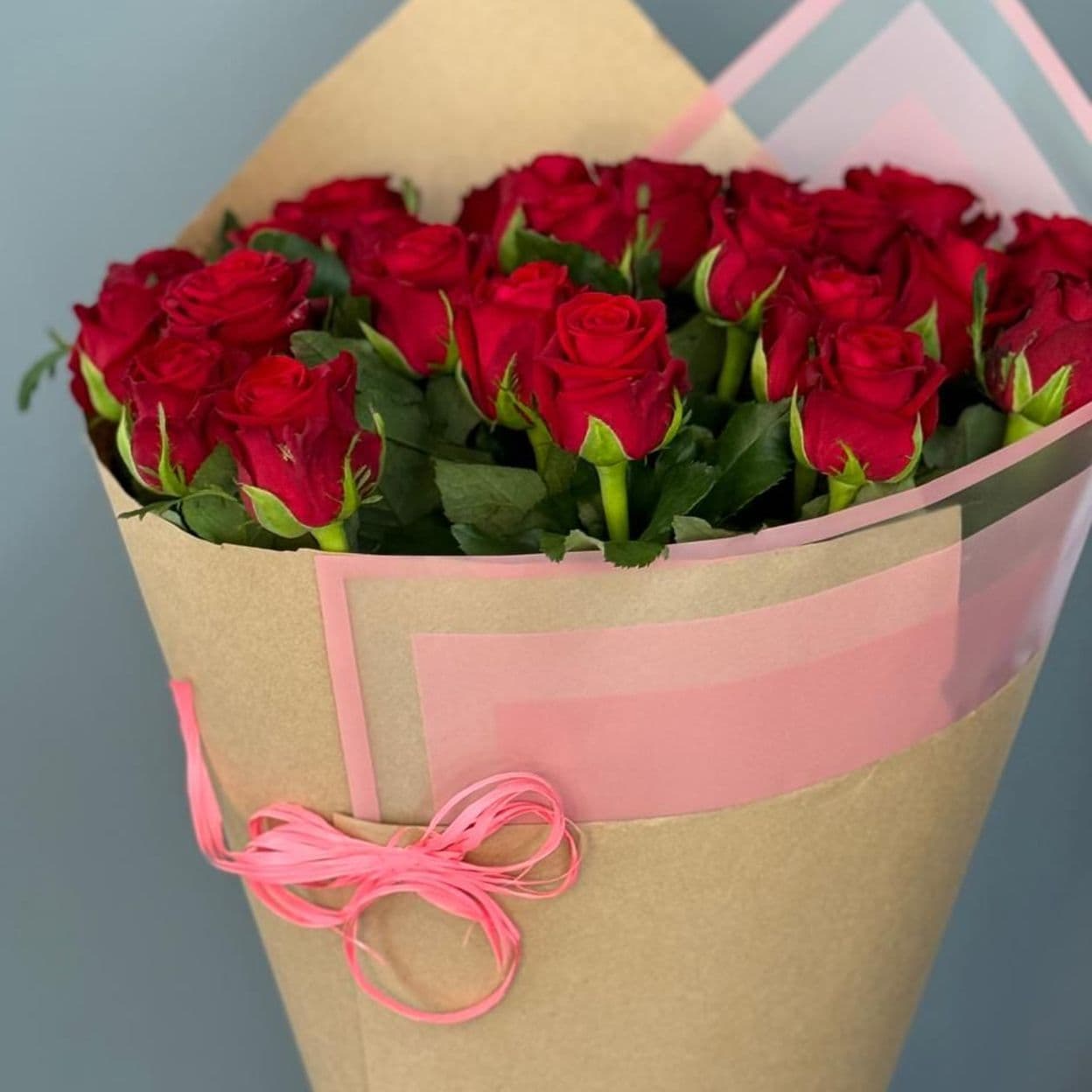 Купить Букет №13 из 25 бордовых роз
