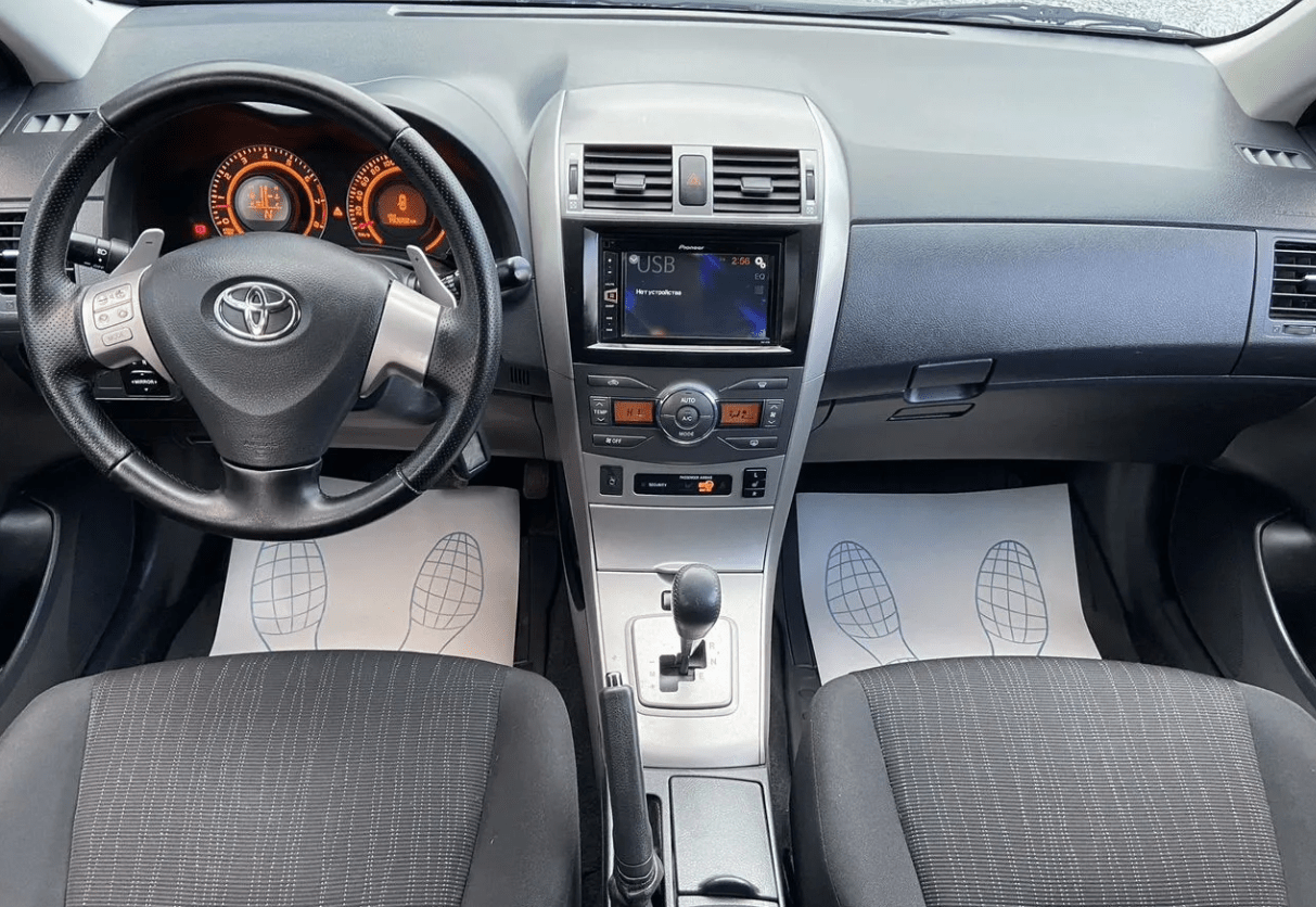 Купить Toyota Corolla 1.6 AMT, 2008, 198 000 км