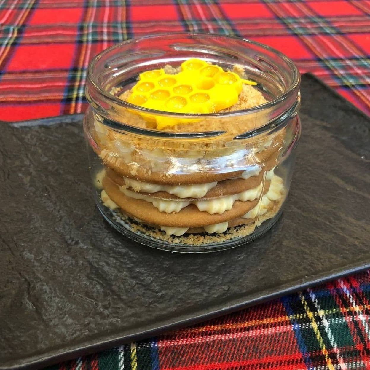 Купить Торт медовик (в банке)