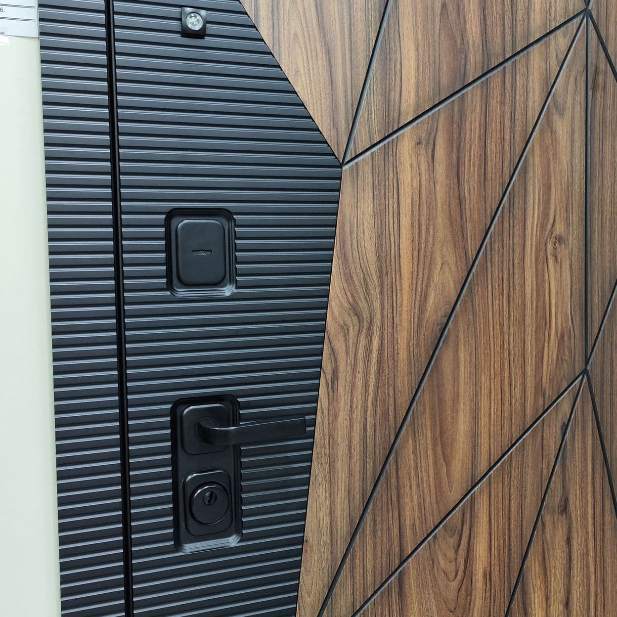 Купить Дверь входная "ЛАМБО" зеркало, ВДК