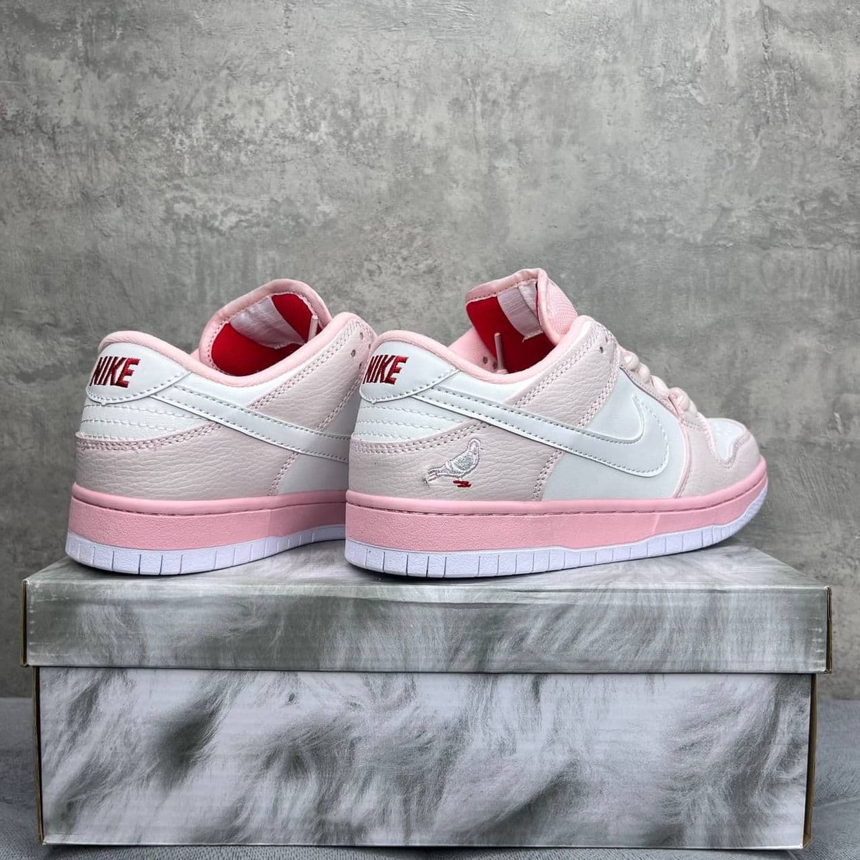 Купить Nike Dunk Low Pigeon Pink