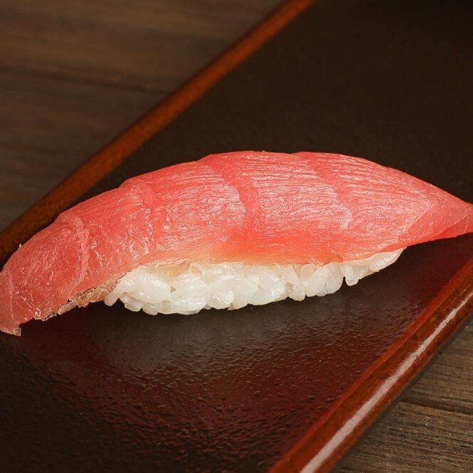 Купить Нигири с тунцом🍣🐠