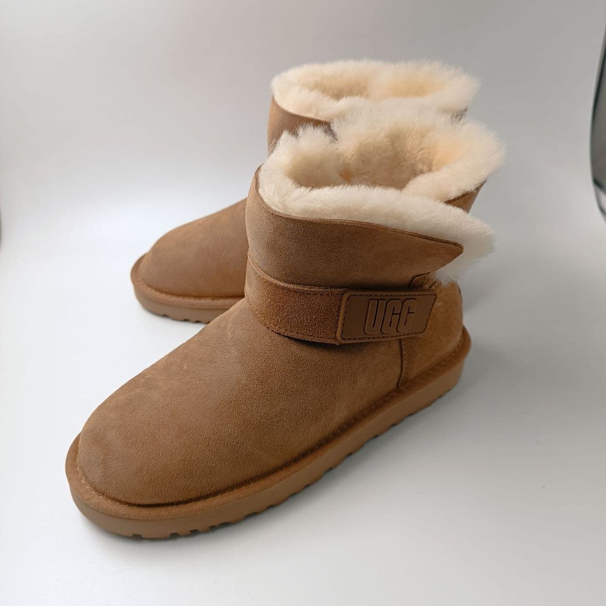Купить UGG Classic Neumel Combat Chestnut