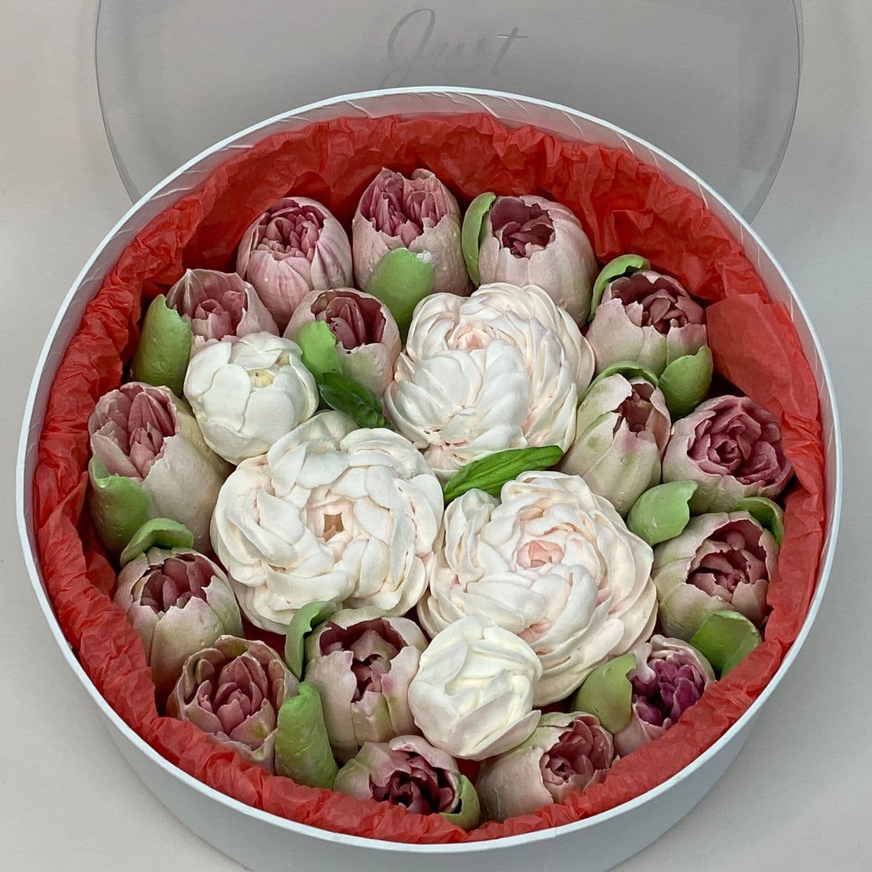 Купить Коробочка с тюльпанами и пионами
