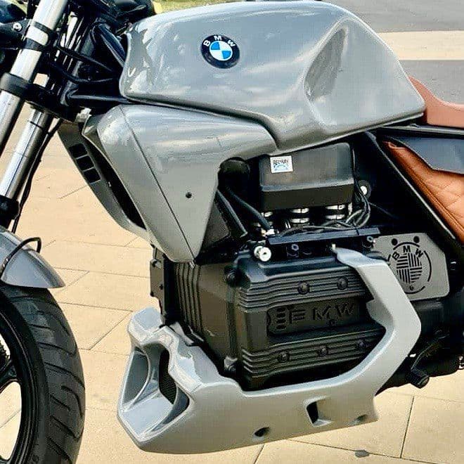 Купить Спойлер боковой под бак с накладкой радиатора с защитной метал. сеткой BMW K75 Стеклопластик, без окраса