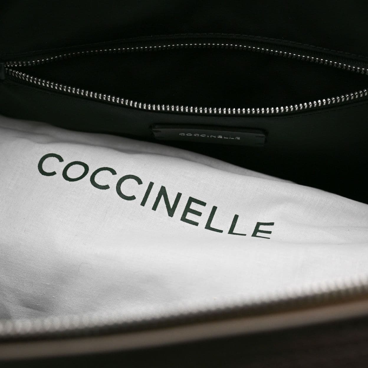 Купить Сумка мужская Coccinelle