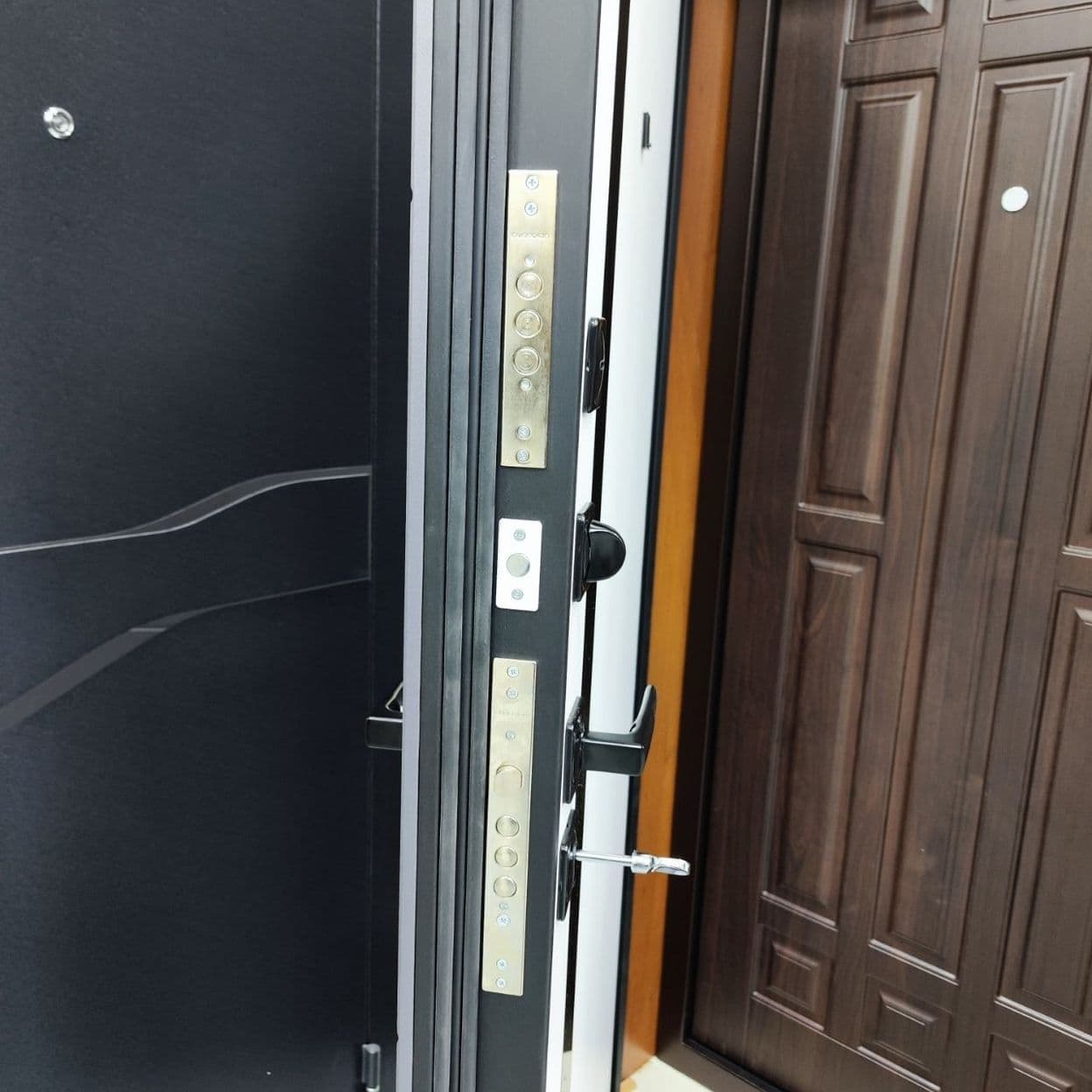 Купить Дверь входная "ЭВЕРЕСТ", ВДК