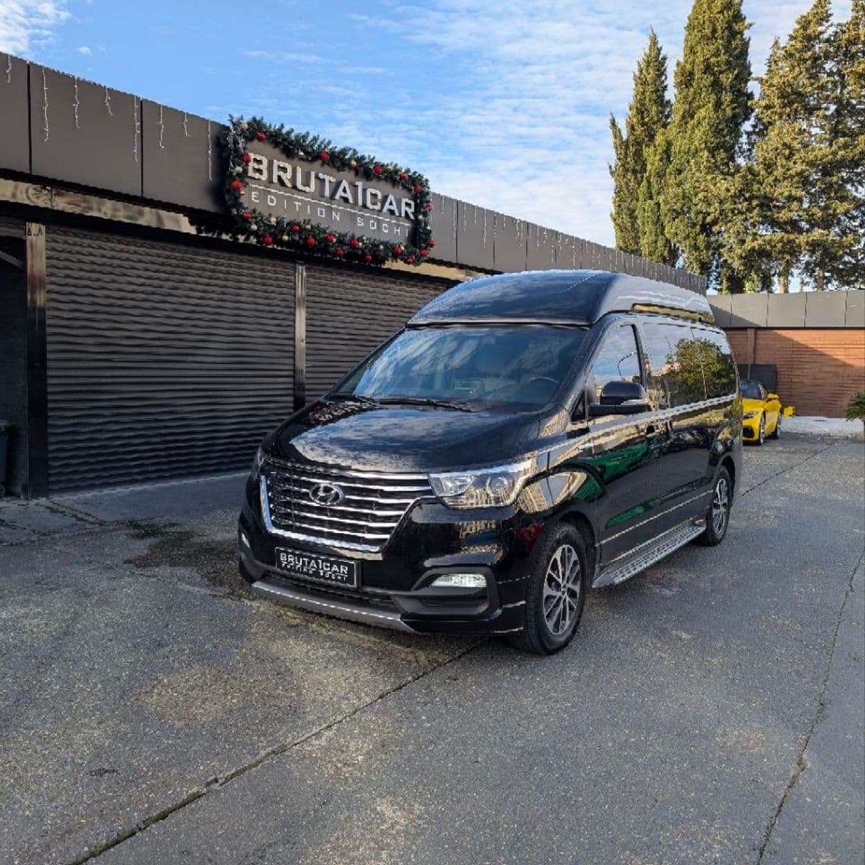Купить Hyundai Starex 2020