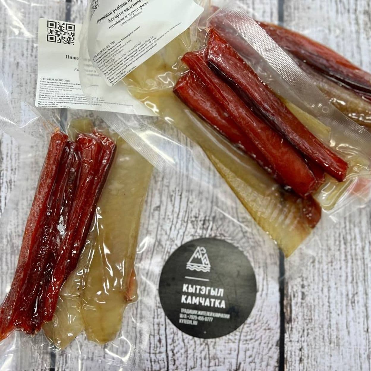 Купить Ассорти из филе камбалы и соломки нерки (100 г) в вакуумной упаковке