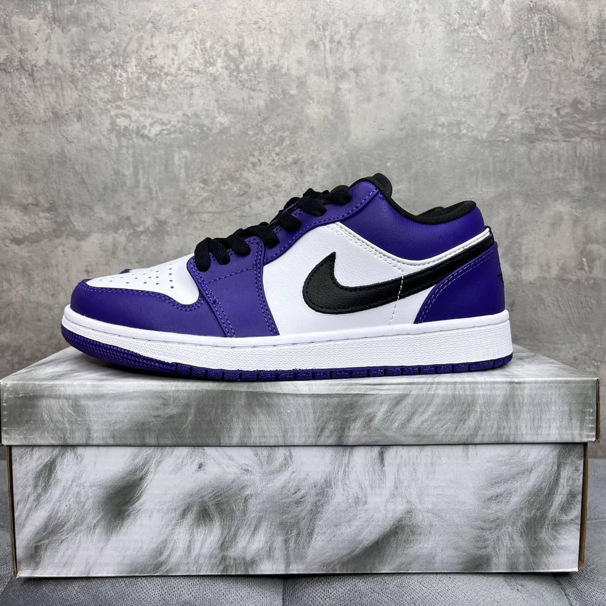 Купить Nike Air Jordan 1 Low Court Purple