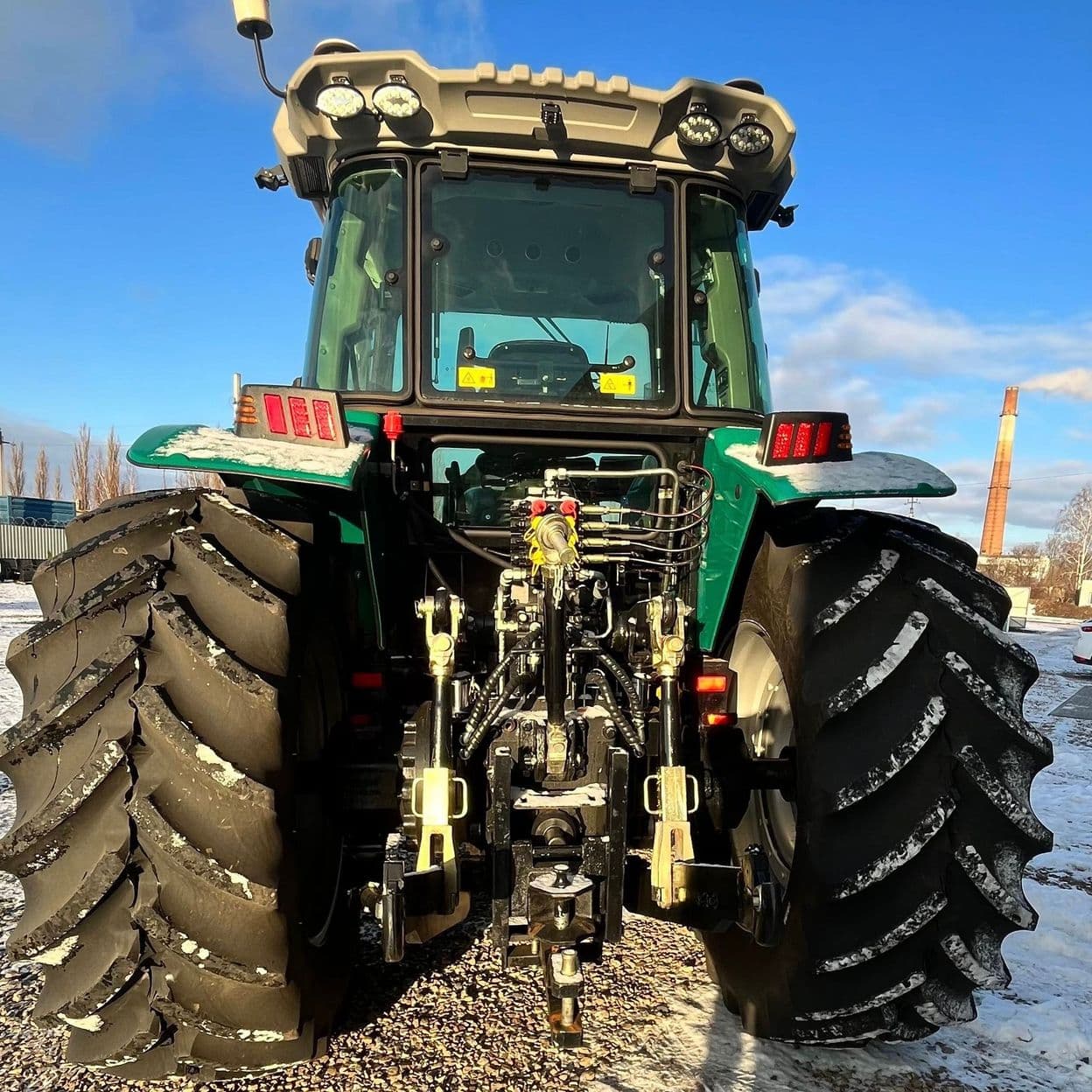 Купить Трактор FORLOAD SD3004