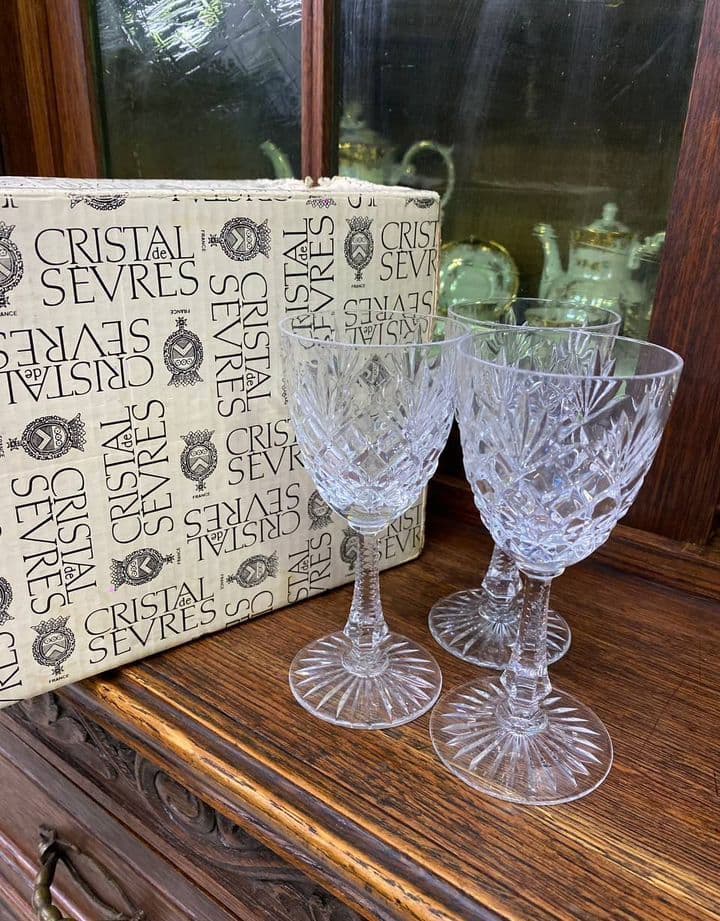 Купить Набор хрустальных бокалов от Cristal de Sevres