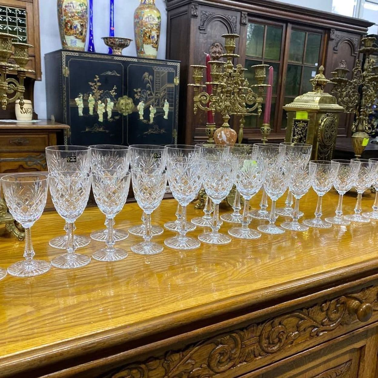 Купить Набор хрустальных бокалов от Cristal de Sevres