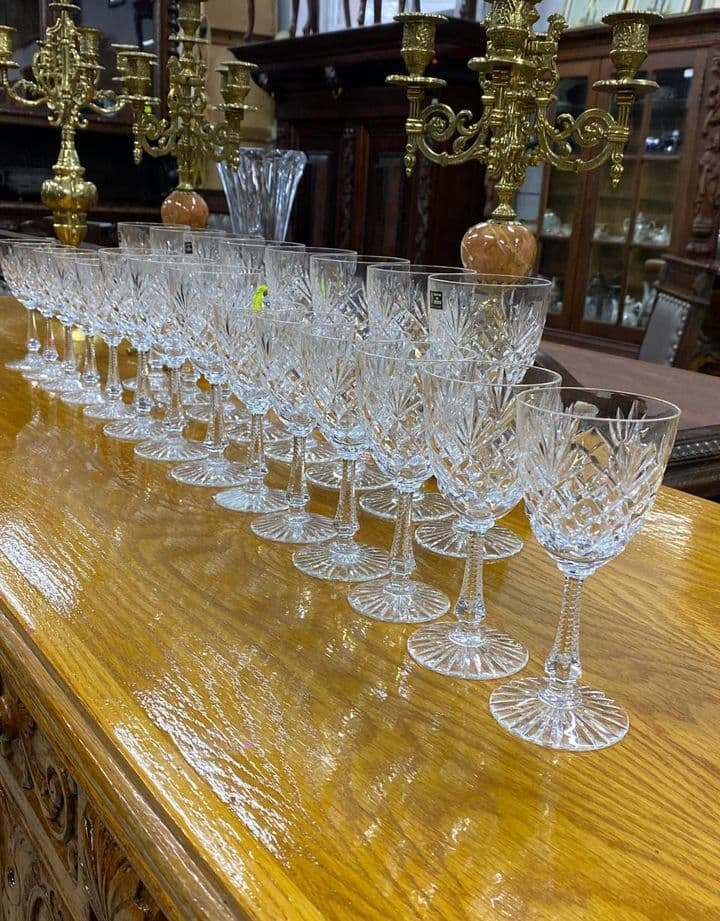 Купить Набор хрустальных бокалов от Cristal de Sevres