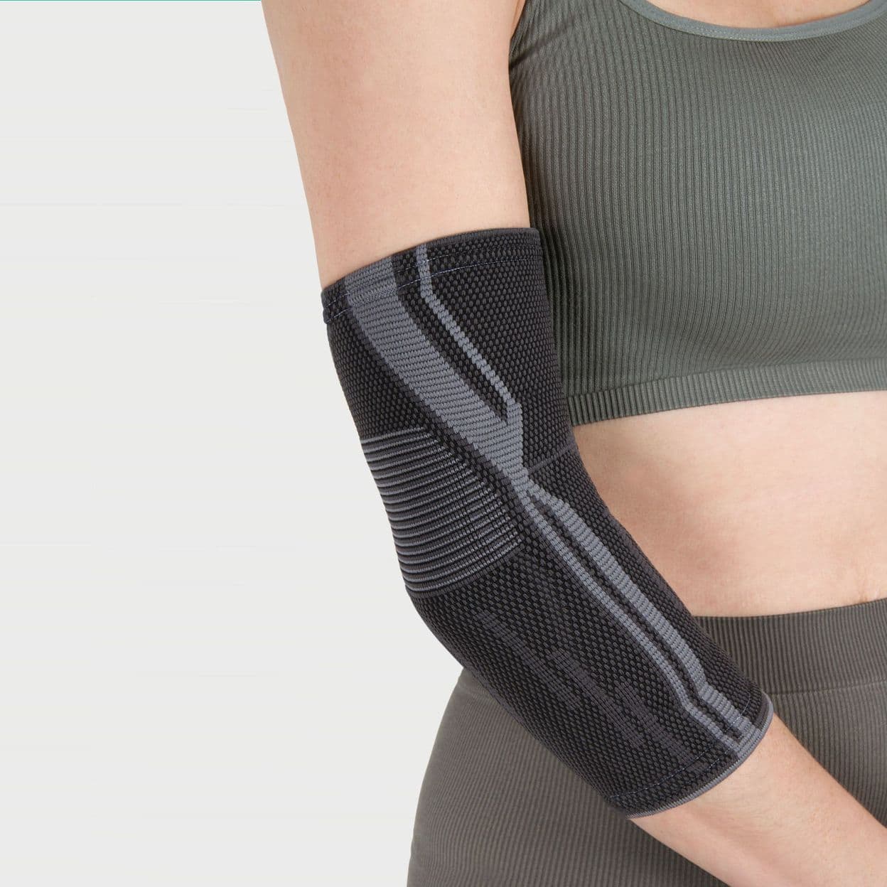 Купить Бандаж на локтевой сустав эластичный