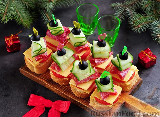 Купить Канапе с колбасой и сыром