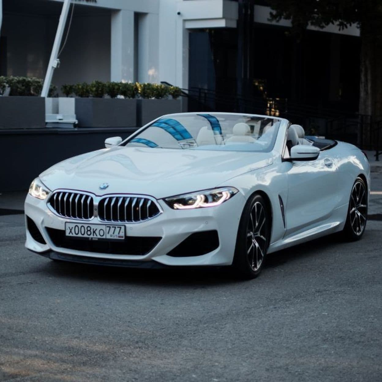 Купить BMW 850I