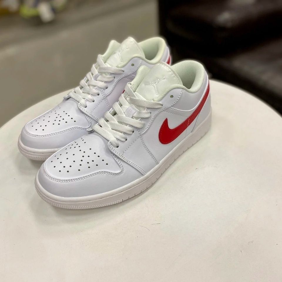Купить Nike Air Jordan 1 Low, University Red