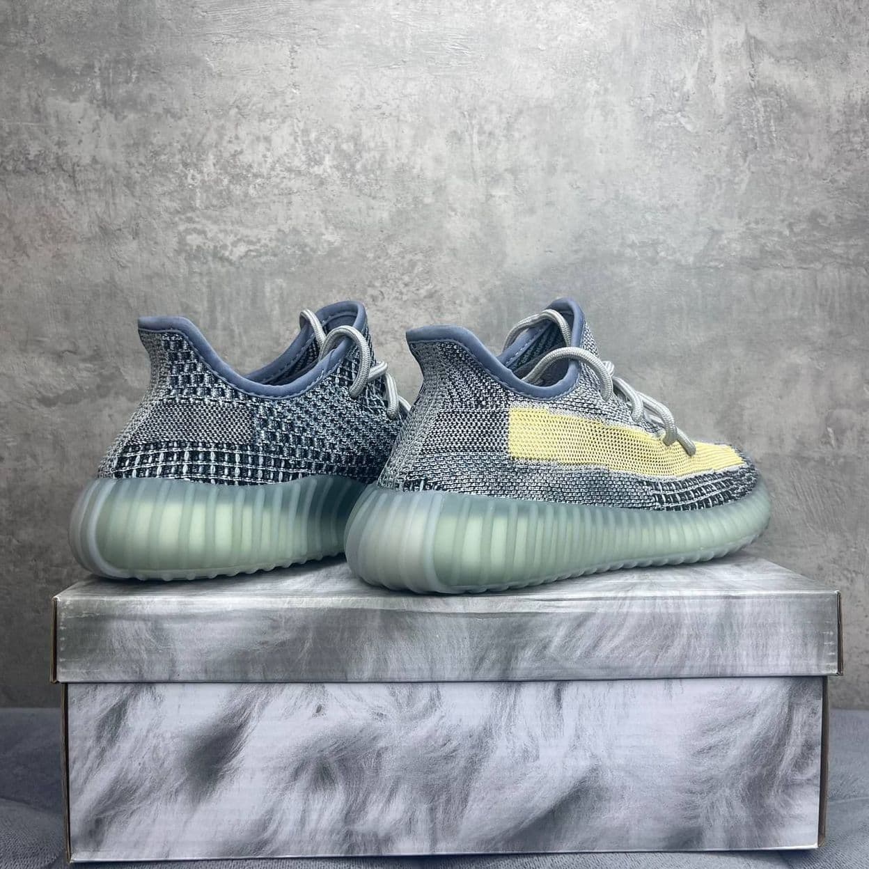 Купить Adidas Yeezy Boost 350 V2 Ash Blue