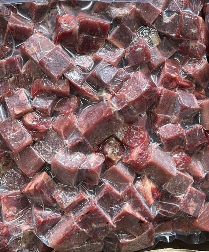 Купить Обрезь говяжья, кубики, 5кг (Предзакаказ обязателен)