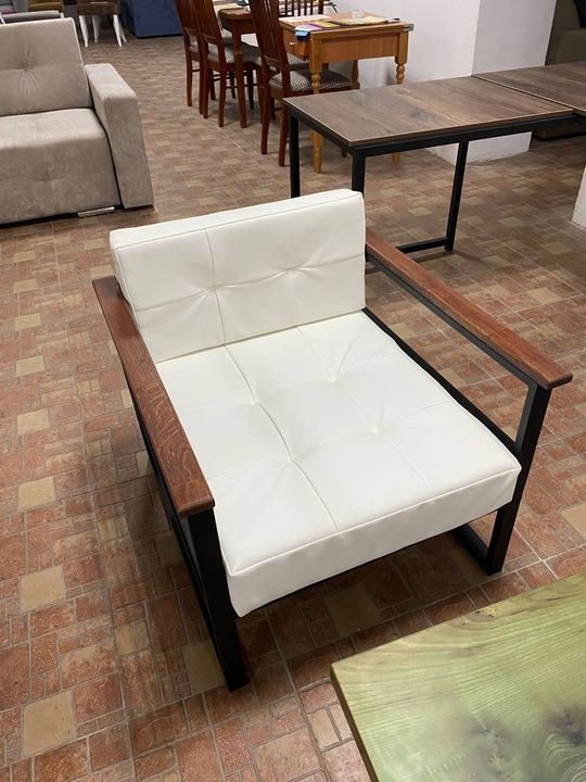 Купить Кресло