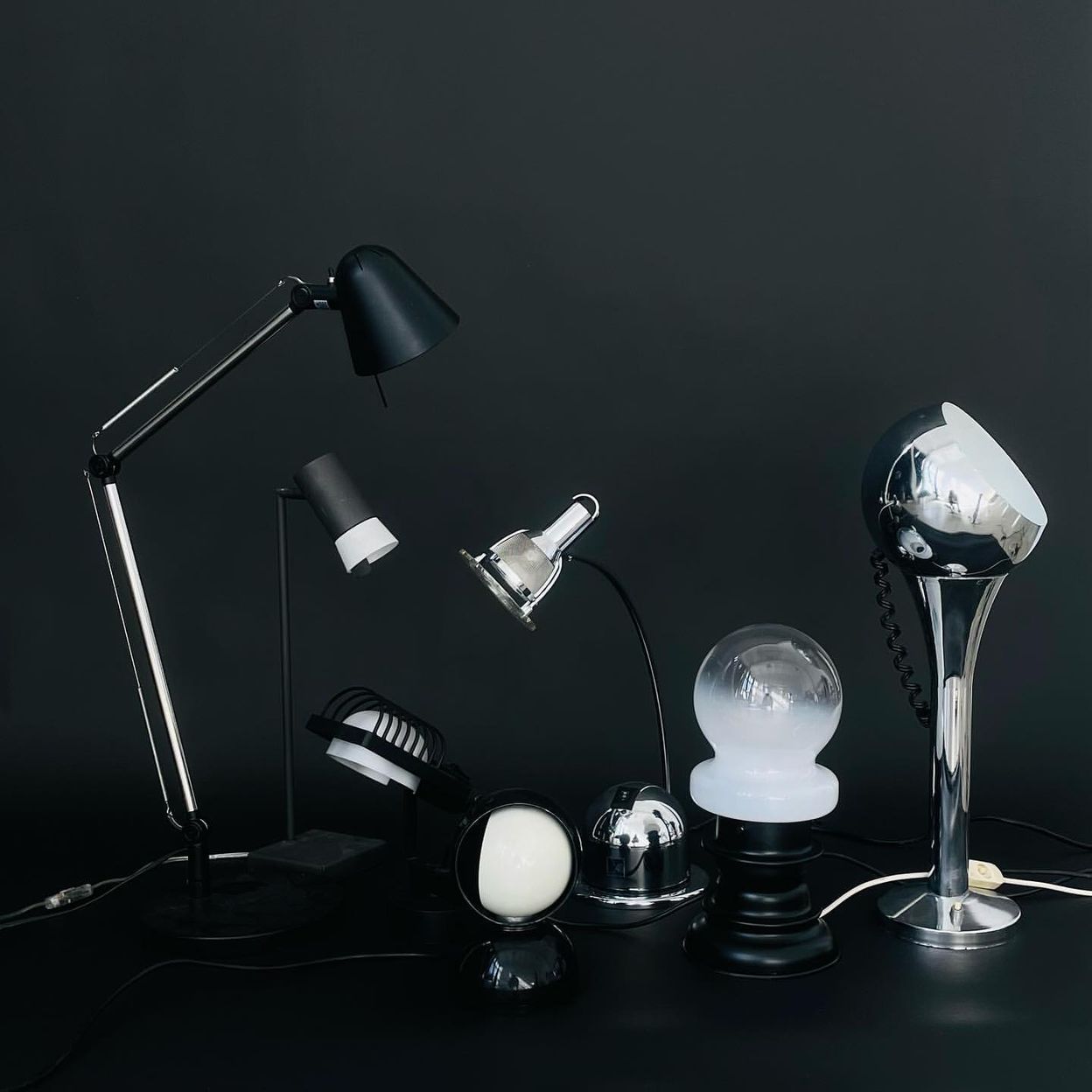 Купить Black metal lamps