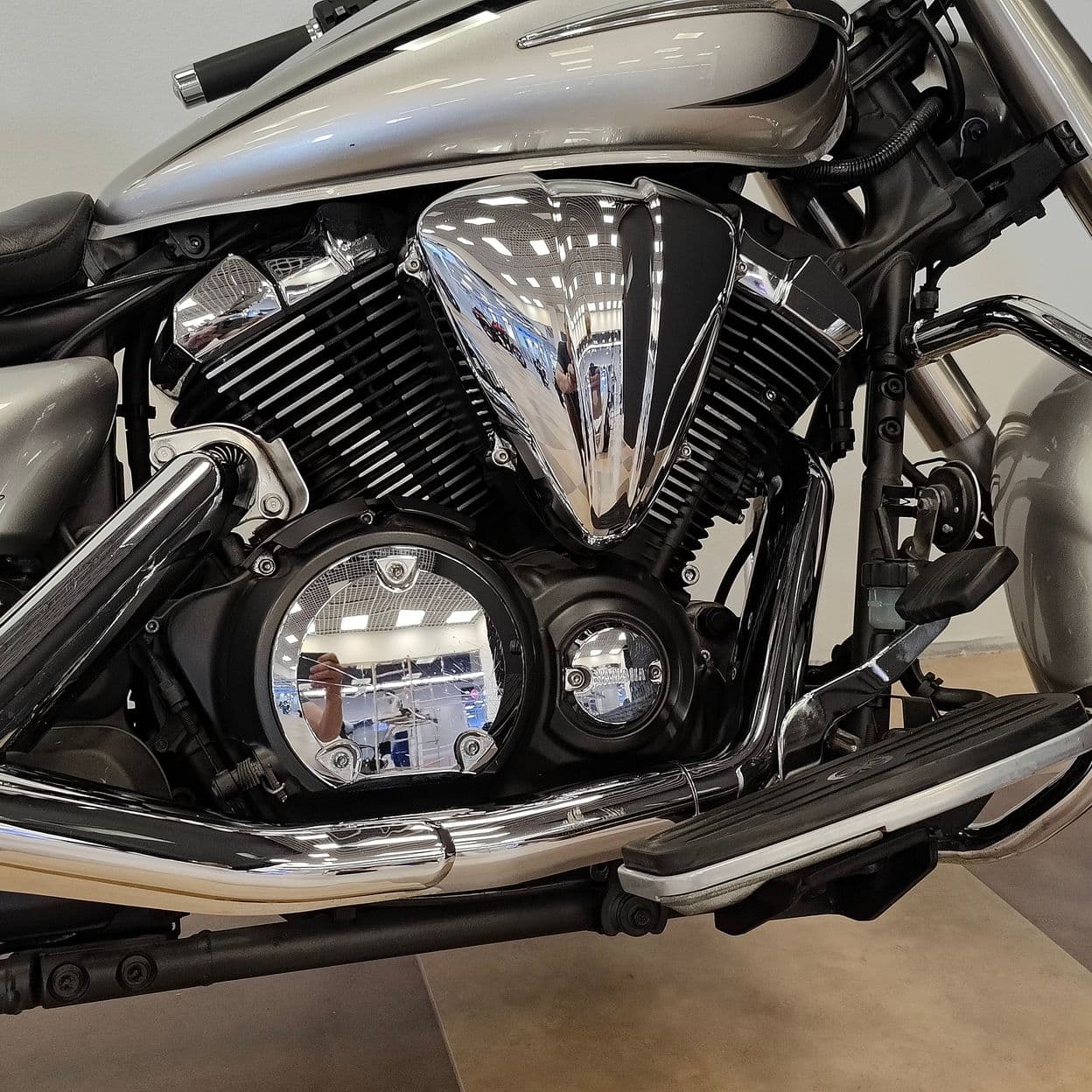 Купить Yamaha XVS 950