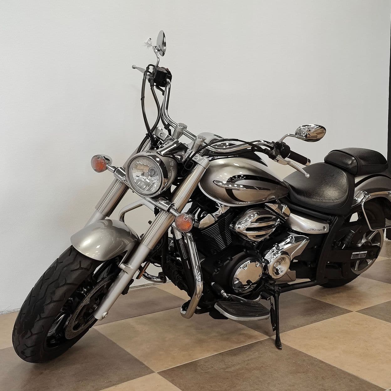 Купить Yamaha XVS 950