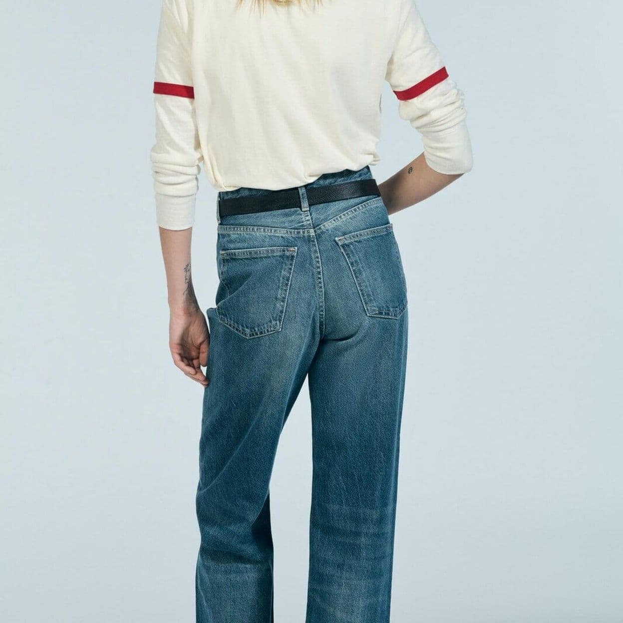 Купить Лонгслив в рубчик с надписью ZARA
