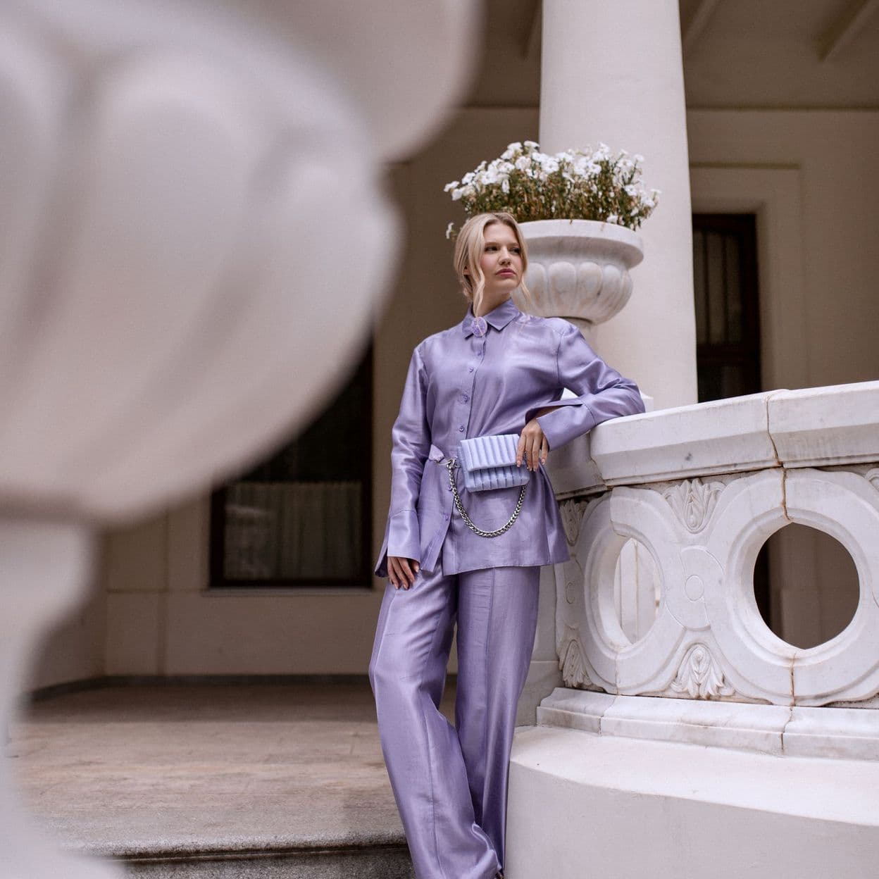 Купить Сиреневый шелковый костюм