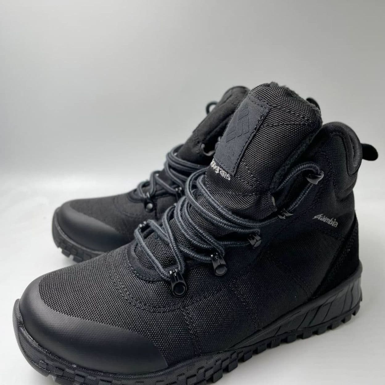 Купить Columbia Fairbanks Omni Heat Black