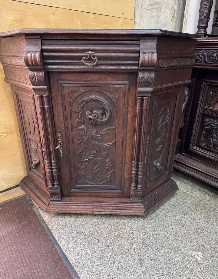 Купить Старинная угловая тумба