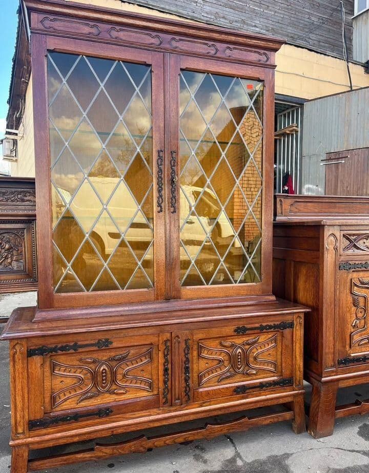 Купить Старинная витрина